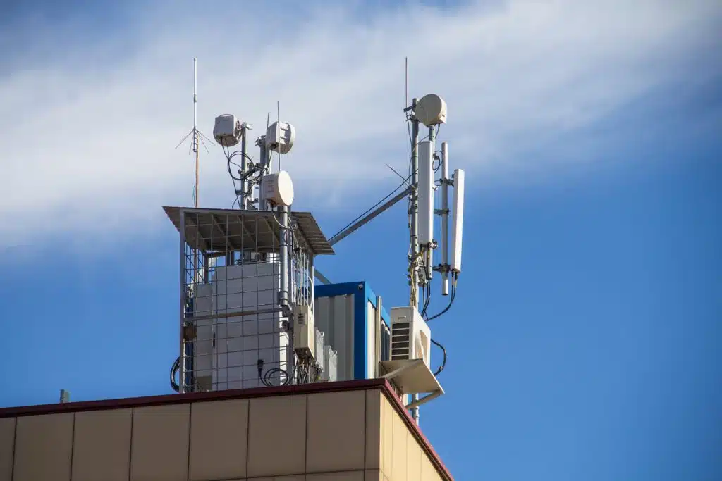 Indoor & Tunnel Wireless Coverage